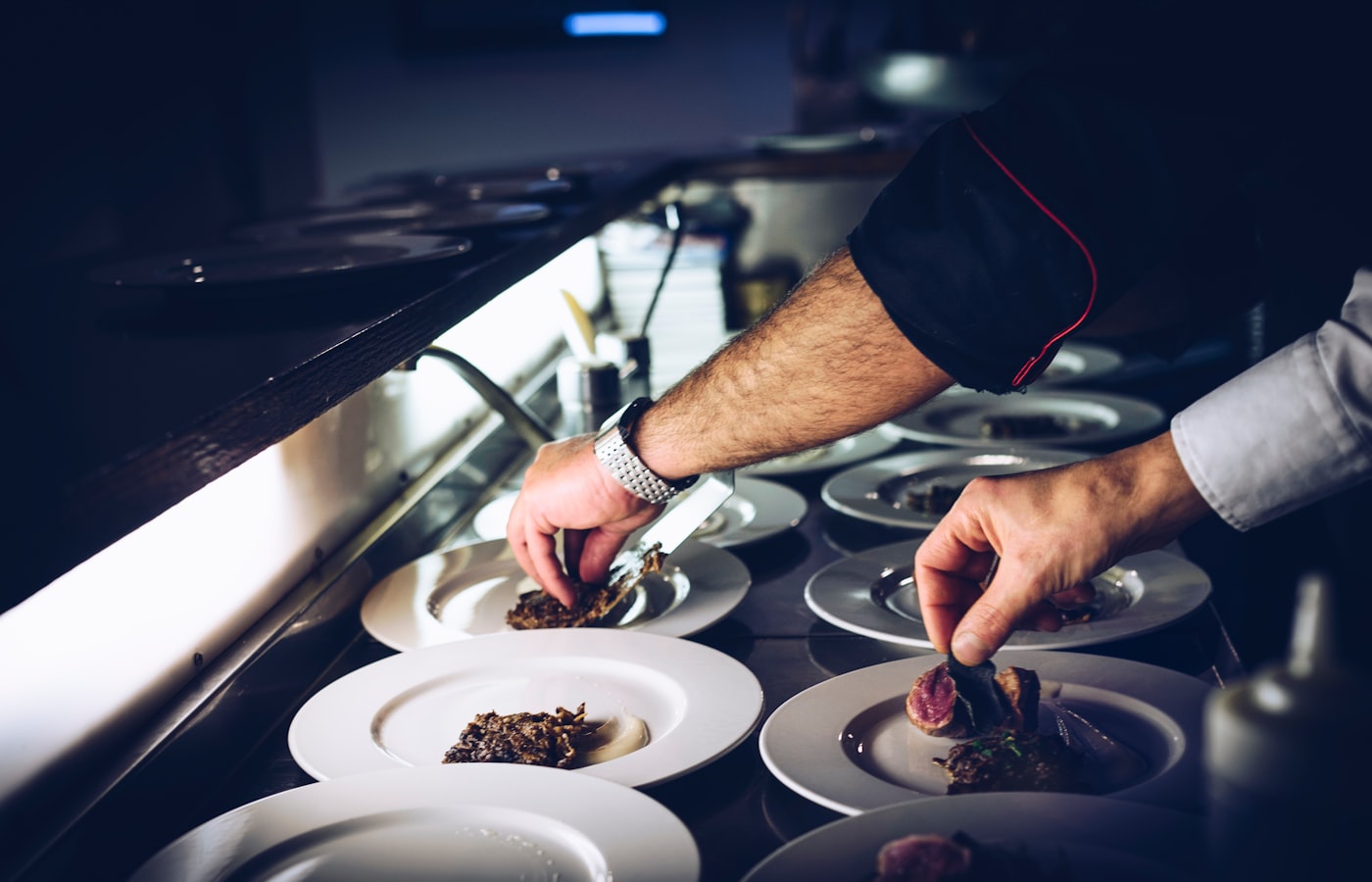 Průvodce Jemnou Kuchyní – restaurace, kuchyně a stolování, fotografie 4
